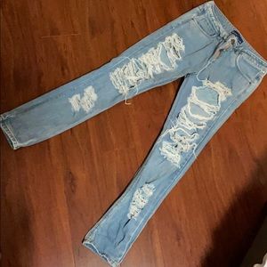 Ripped boyfriend jeans